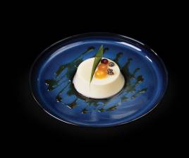 L 02 Coconut Panna Cotta