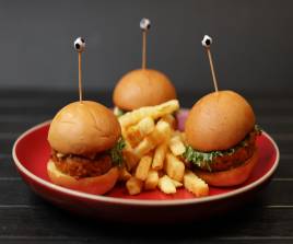 C 04 Mini Chicken Burger